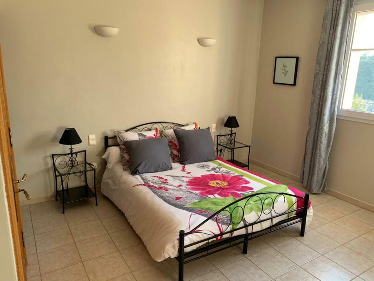 Appartement Salvaterra Sauveterre  Buitenkant foto